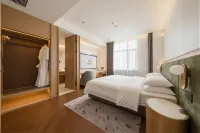 Hulunbuir Airui Jinhua Hotel