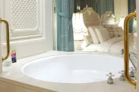 โรงแรมฮั่นจวีแพลตินัม - โรแมนติก