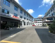 美程飯店（武當山風景區進山門口店） - 停車場