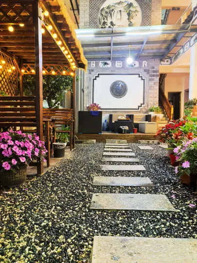 Fu   Yuan   Xuan（DaLI Ancient Town Store)