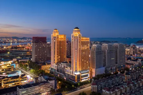 Mehood Lestie Hotel (Yantai Station Wuyue Plaza) - Mountain view