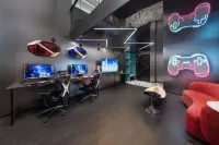 Boyue Esports (Wanda Plaza) - Mountain view