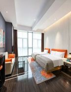 Lingzhu Hotel (Beijing Road Pedestrian Street Subway Station Branch)