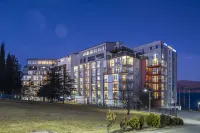 Gino Seaside Tbilisi, Trademark Collection by Wyndham - 5-Sterne