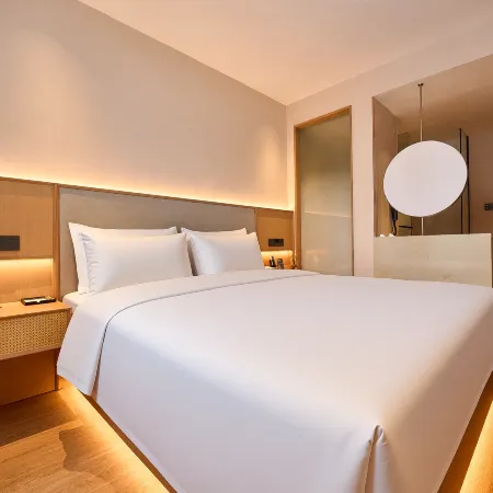 Yuachen Hotel (Tongda Road Oriental Never Night City Store) Hotels in Linyi