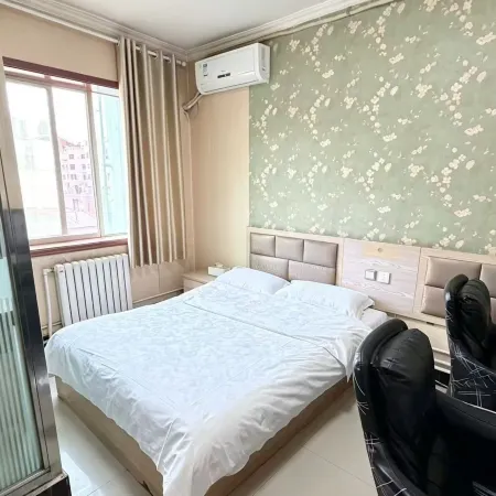 Lanzhou Huahua E-sports Hotel