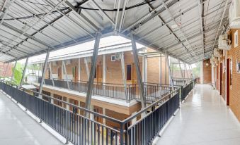 Hotel O D Kost in Kandri Semarang