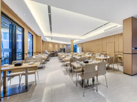 Vienna 3 Best Hotel (Nanning Huoche Dongzhan) Отели рядом со станцией Nanning East Railway Station