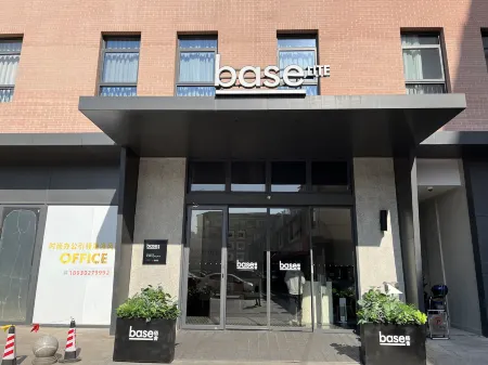 baseLITE TONGFENG Serviced Apartment