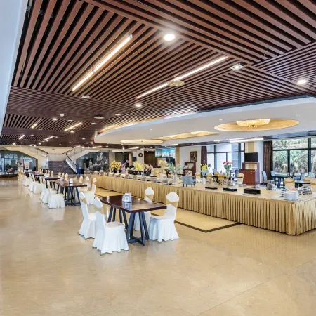 Qilin Rongyu International Hotel