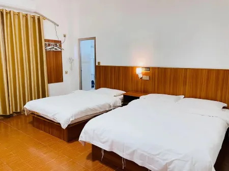 Haorui Apartment Отели в г. Луодин