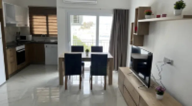 Feslikan Apartment Hotel a 