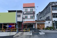 Super OYO 992 Orange Hotel Kuala Pilah Hotels in Bahau