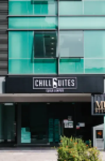 Chill Suites Kuala Lumpur Hotels near Masjid Al-bukhary
