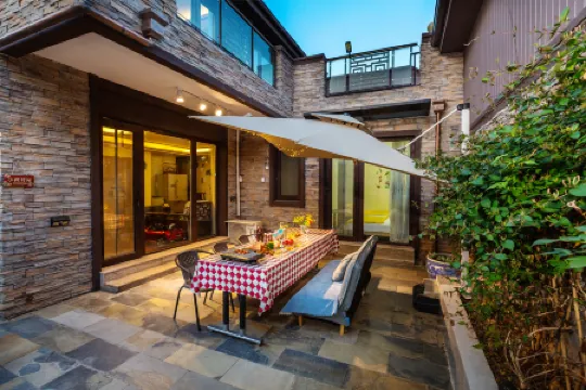 Water Town Melaleuca Villa (Gubeikou Water Town Scenic Area Branch)