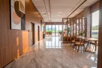 Lingshan Man Island Hotel