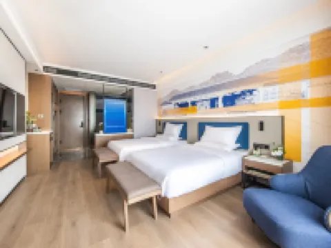 Doubletree Jingan Hotel (Shuangjiang County People's Government Branch) Hotels in Shuangjiang