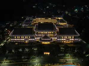 톈타이 핫 스프링 리트