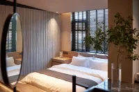 SilentSpaceHomestay·zhujiajian store