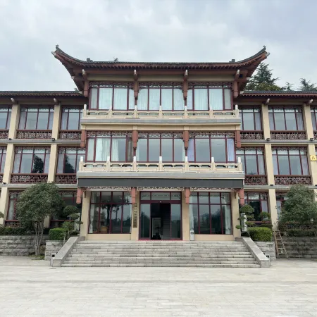 Caihe Hot Spring Hotel