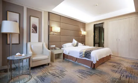 Quanzhou Great Wall Days Hotel Отели рядом с достопримечательностью «Fashi Zhenwu Temple»