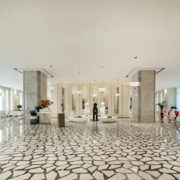 Yancheng Tianmu Hot Spring Resort Hotel