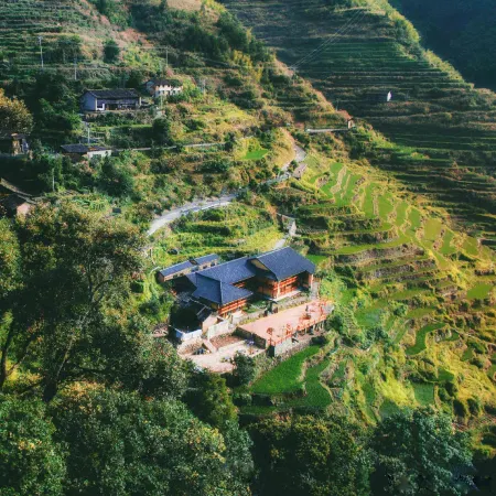 Ru Inn Отели рядом с достопримечательностью «Yunzhongdaji»