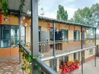 昭蘇等雪庭民宿 伊昭公路附近的飯店