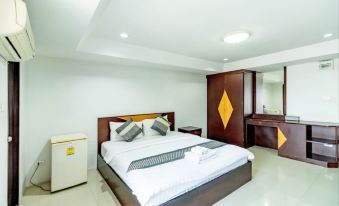 Grannylla Residence Charoenkrung