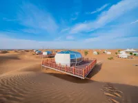 Zhongwei Tenggeli Star Travel Desert Hotel Hotels near Golden Desert