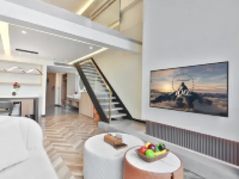 Chongqing Ashan River View Hotel (Jiefangbei Raffles Square Branch) Hotels in Chongqing