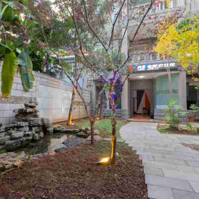 曲靖光影民宿 Hotel Exterior