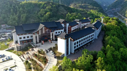 Ziwu Hanfeng Hotel