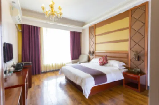 โรงแรมอะลูมิเนียม ผิงกัว (สวนวัฒนธรรมและโรงยิม ผิงกัว)