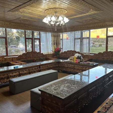 Daoqi Zangxiangge Residence