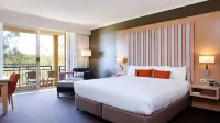 Mercure Gold Coast Resort - Mountain view