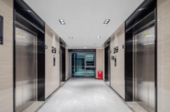 Look路客輕奢公寓（廣州南站店）