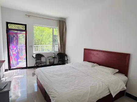 Pingshun Water View Pavilion Отели в г. Пиншунь