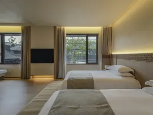 Jiaye Hotel