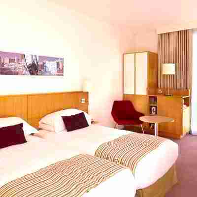 DoubleTree by Hilton Leeds City Centre Rooms