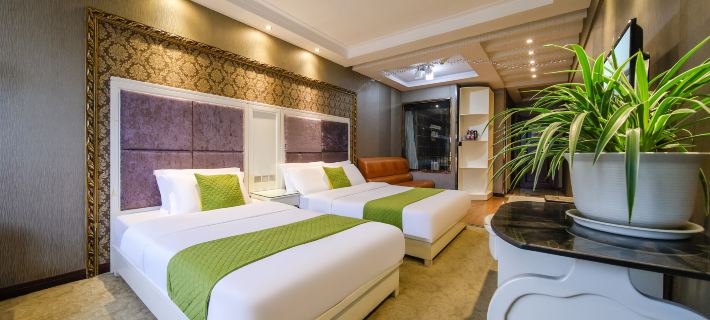 Longfeng Hotel Hotels in Shiquan