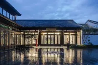 Hangzhou Tianye Business Resort B&B (Qingshan Lake Baolong Branch) Hotel dekat Linglong Mountain Scenery Zone