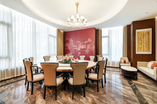 Fuqing Zhongfukang Yangzhu Hotel