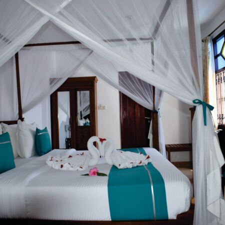 Maru Maru Hotel