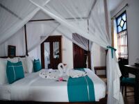 Maru Maru Hotel