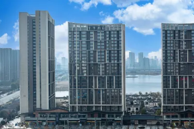 JI Hotel (Wuhan Keting Jidi Haiyangshijie) Hotels near Jinyintan Railway Station
