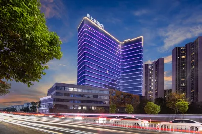 Yueshangke Hotel (Zhangzhou Haishanghui Branch)