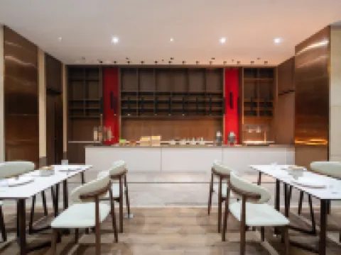 Century the Centennial Hotel Hotels in Longshan