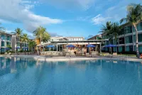 OZO Chaweng Samui Hotel dekat The Bay Condominium