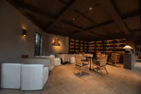 Ruo Jian Xi Homestay (Xiling Snow Mountain)